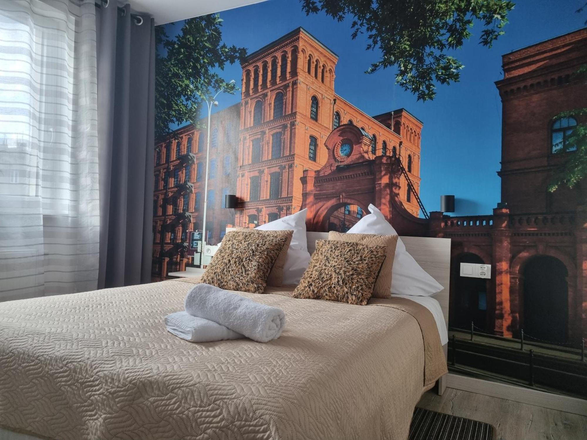 Q Apart Grand - Klimatyzowane 3 Pokojowe Apartamenty Przy Manufakturze Z Garazem Gratis, Fv Lodź Bagian luar foto